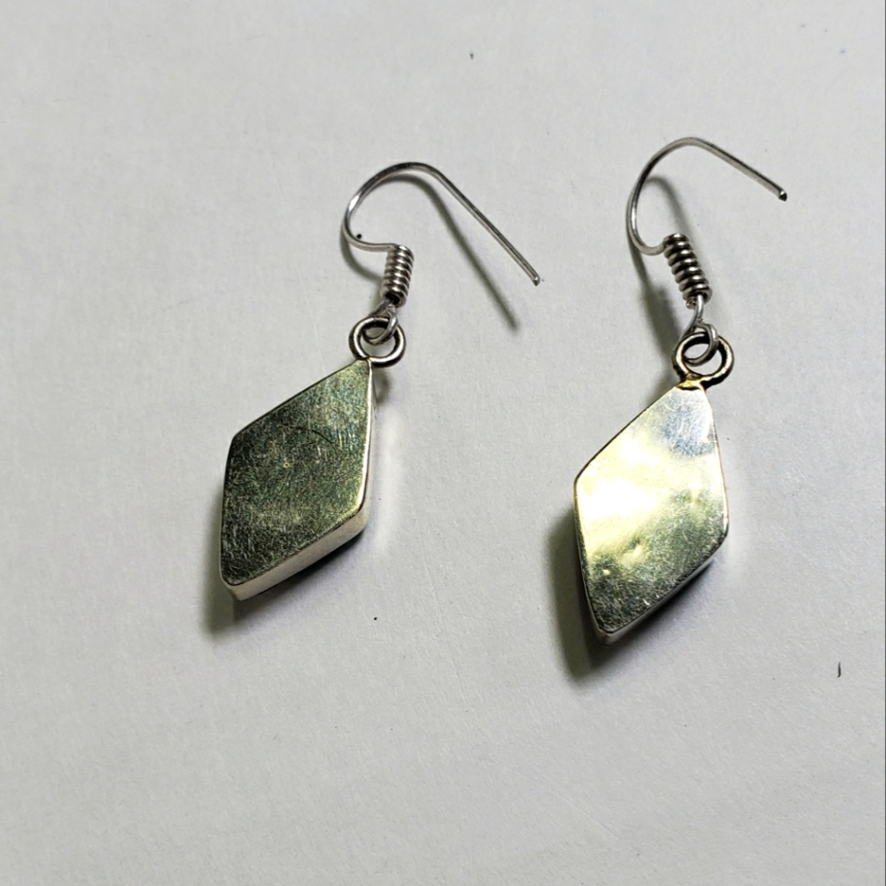 Nepal handmade earrings - Picture 3 of 3